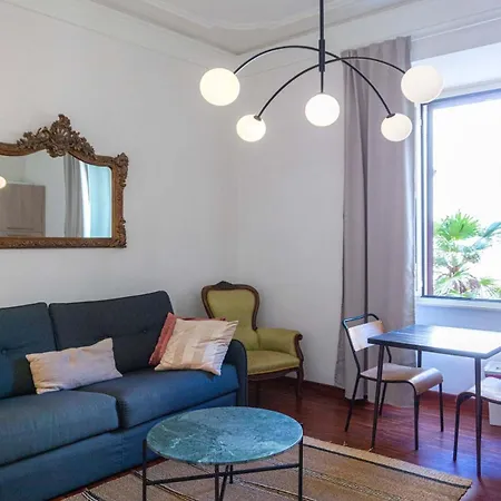 Apartment Colosseum Cosy Close To Metro Rome